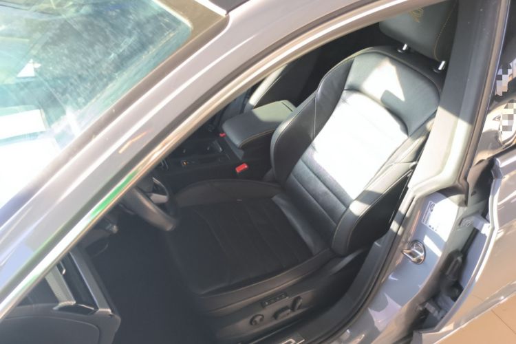 Used Volkswagen FAW-Volkswagen CC 2024 380TSI Striking Edition Left Front Seat