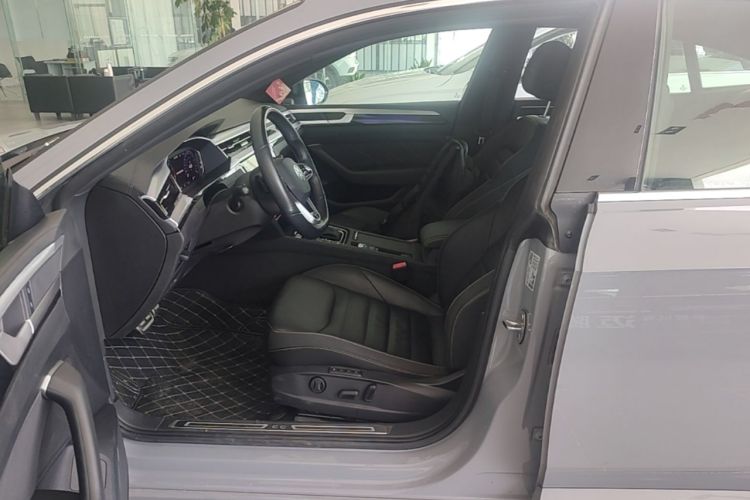 Used Volkswagen FAW-Volkswagen CC 2024 380TSI Striking Edition Left Front Seat