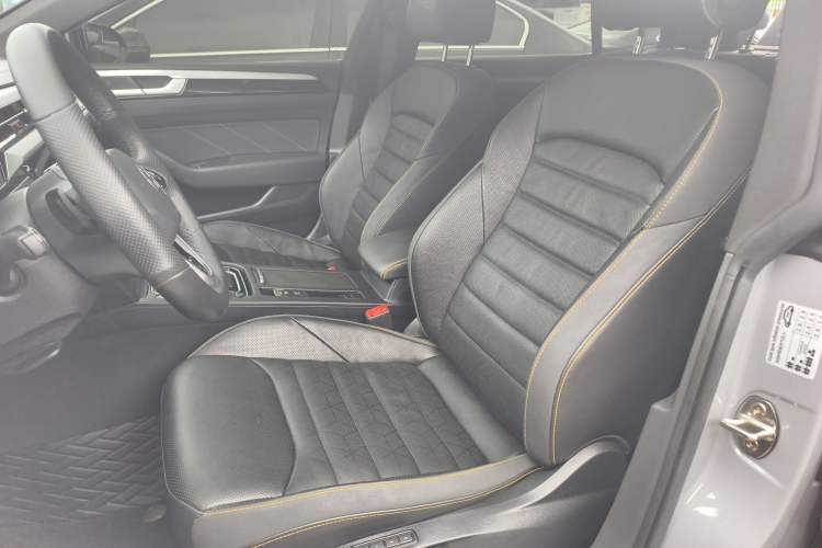 Used Volkswagen FAW-Volkswagen CC 2024 380TSI Striking Edition Left Front Seat