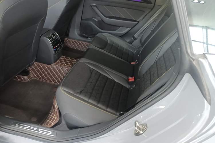 Used Volkswagen FAW-Volkswagen CC 2024 380TSI Striking Edition Left Rear Seat