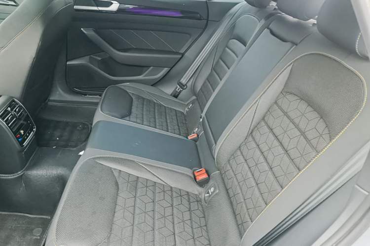 Used Volkswagen FAW-Volkswagen CC 2024 380TSI Striking Edition Left Rear Seat