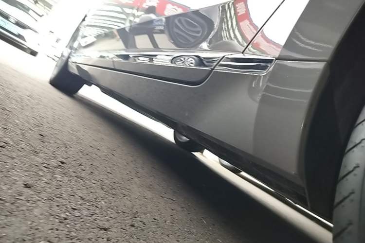 Used Volkswagen FAW-Volkswagen CC 2024 380TSI Striking All-Encompassing Edition Left Side Sill