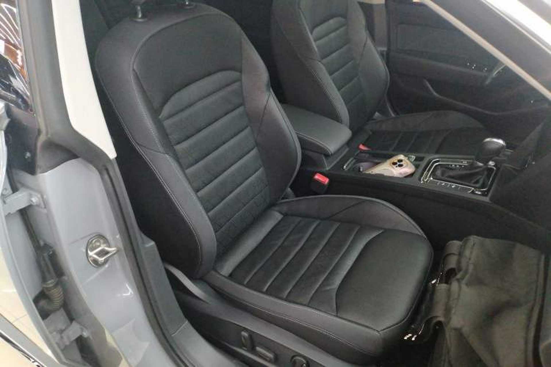 Used Volkswagen FAW-Volkswagen CC 2024 Estate Car 380TSI Hunter's Heart Edition Right Front Seat