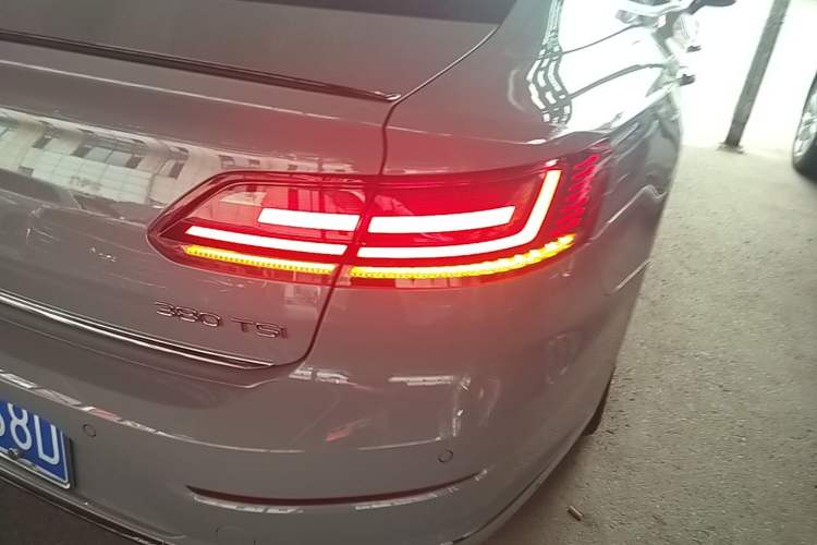 Used Volkswagen FAW-Volkswagen CC 2024 380TSI Striking All-Encompassing Edition Right Rear Taillight