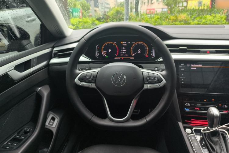 Used Volkswagen FAW-Volkswagen CC 2024 Estate Car 380TSI Hunter's Heart All-Encompassing Edition Steering Wheel