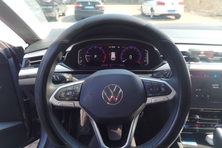 Used Volkswagen FAW-Volkswagen CC 2024 Estate Car 380TSI Hunter's Heart All-Encompassing Edition Steering Wheel
