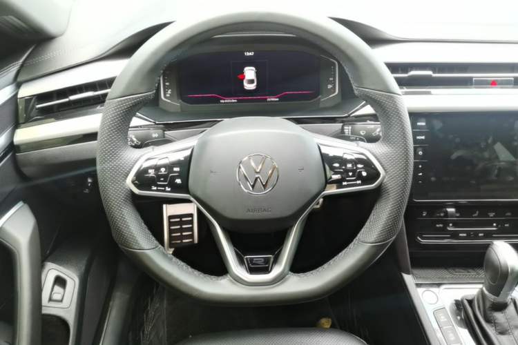 Used Volkswagen FAW-Volkswagen CC 2024 380TSI Striking Edition Steering Wheel