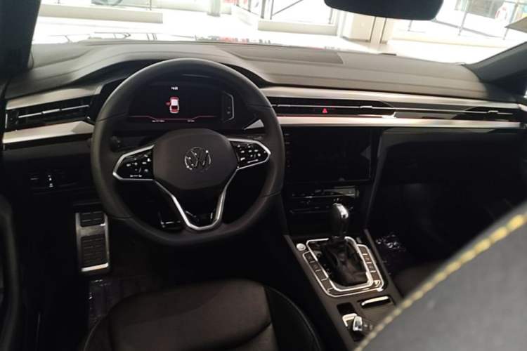 Used Volkswagen FAW-Volkswagen CC 2024 380TSI Striking Edition Steering Wheel