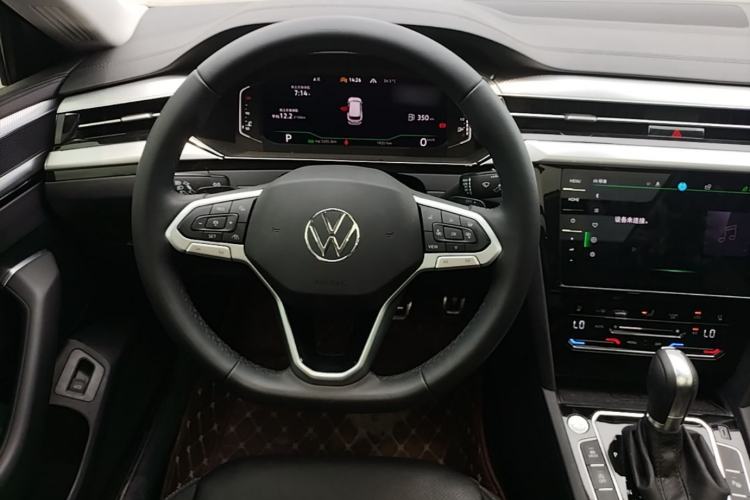 Used Volkswagen FAW-Volkswagen CC 2024 Estate Car 380TSI Hunter's Heart Edition Steering Wheel