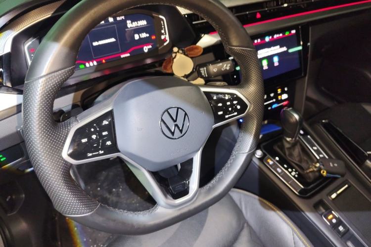 Used Volkswagen FAW-Volkswagen CC 2024 380TSI Striking Edition Steering Wheel