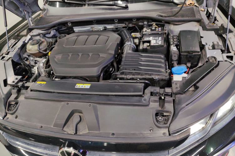 Used Volkswagen FAW-Volkswagen CC 2024 Estate Car 380TSI Hunter's Heart Edition Engine Bay