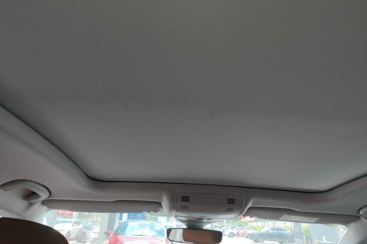 Used Volkswagen FAW-Volkswagen CC 2024 Estate Car 380TSI Hunter's Heart All-Encompassing Edition Headliner