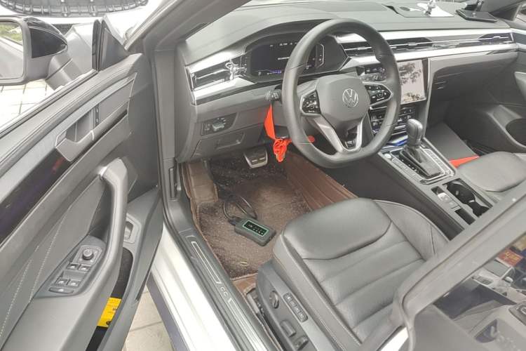 Used Volkswagen FAW-Volkswagen CC 2024 380TSI Striking Edition Driver Seat