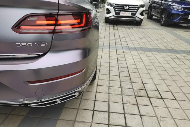 Used Volkswagen FAW-Volkswagen CC 2024 380TSI Striking Edition Right Rear Taillight