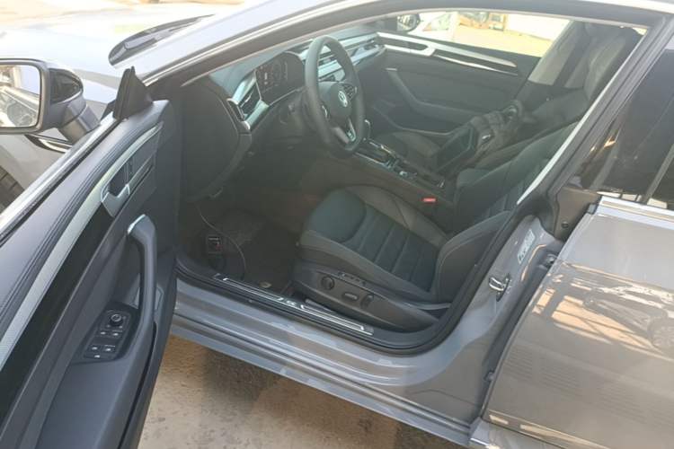 Used Volkswagen FAW-Volkswagen CC 2024 380TSI Striking All-Encompassing Edition Driver Seat