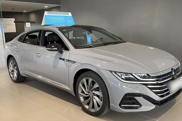 Used Volkswagen FAW-Volkswagen CC 2024 380TSI Striking Edition Exterior 2