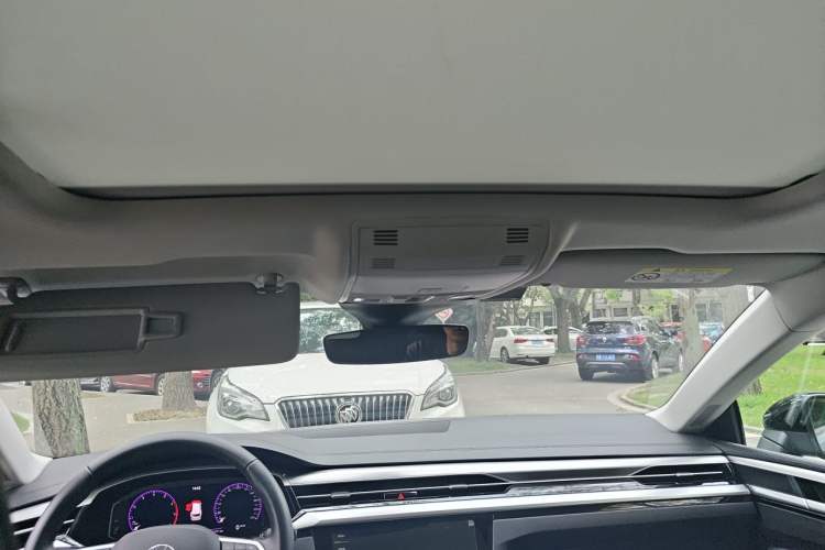 Used Volkswagen FAW-Volkswagen CC 2024 Estate Car 380TSI Hunter's Heart All-Encompassing Edition Headliner