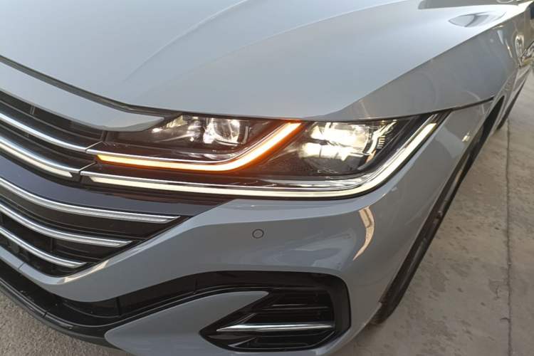 Used Volkswagen FAW-Volkswagen CC 2024 380TSI Striking All-Encompassing Edition Left Front Headlight
