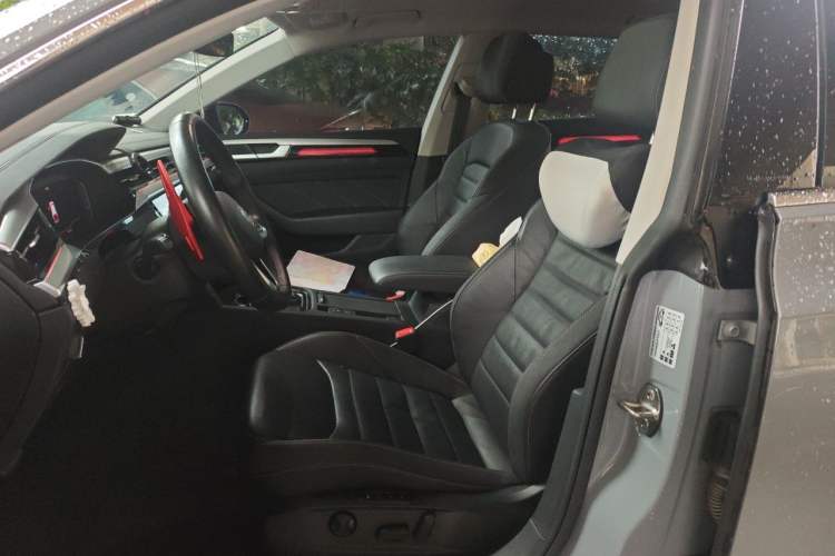 Used Volkswagen FAW-Volkswagen CC 2024 Estate Car 380TSI Hunter's Heart All-Encompassing Edition Left Front Seat