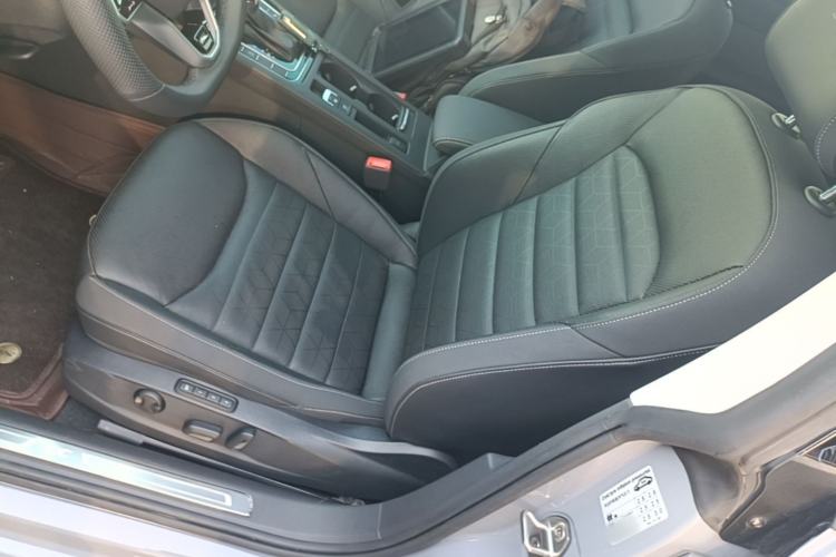 Used Volkswagen FAW-Volkswagen CC 2024 380TSI Striking All-Encompassing Edition Left Front Seat