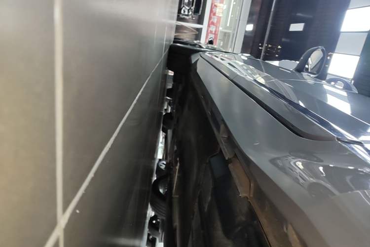 Used Volkswagen FAW-Volkswagen CC 2024 380TSI Striking All-Encompassing Edition Left Side Sill