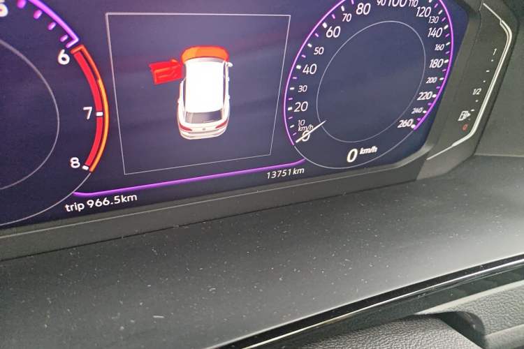 Used Volkswagen FAW-Volkswagen CC 2024 Estate Car 380TSI Hunter's Heart All-Encompassing Edition Odometer Close Up