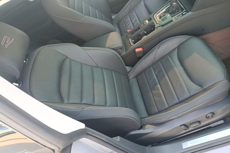 Used Volkswagen FAW-Volkswagen CC 2024 380TSI Striking All-Encompassing Edition Right Front Seat