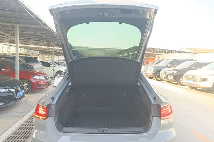 Used Volkswagen FAW-Volkswagen CC 2024 380TSI Striking All-Encompassing Edition Trunk