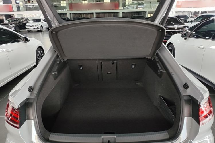 Used Volkswagen FAW-Volkswagen CC 2024 380TSI Striking All-Encompassing Edition Trunk