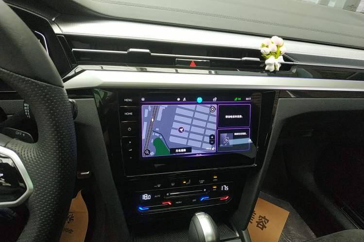 Used Volkswagen FAW-Volkswagen CC 2024 330TSI Ignite Edition Audio And AC Panel