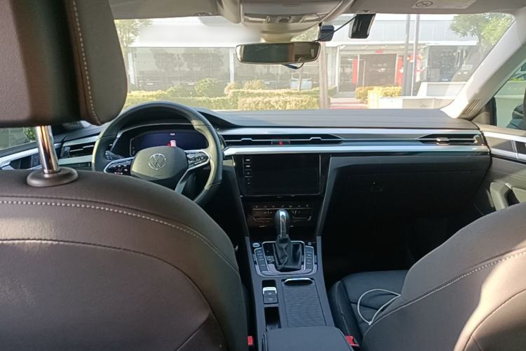 Used Volkswagen FAW-Volkswagen CC 2024 380TSI Striking All-Encompassing Edition Center Console