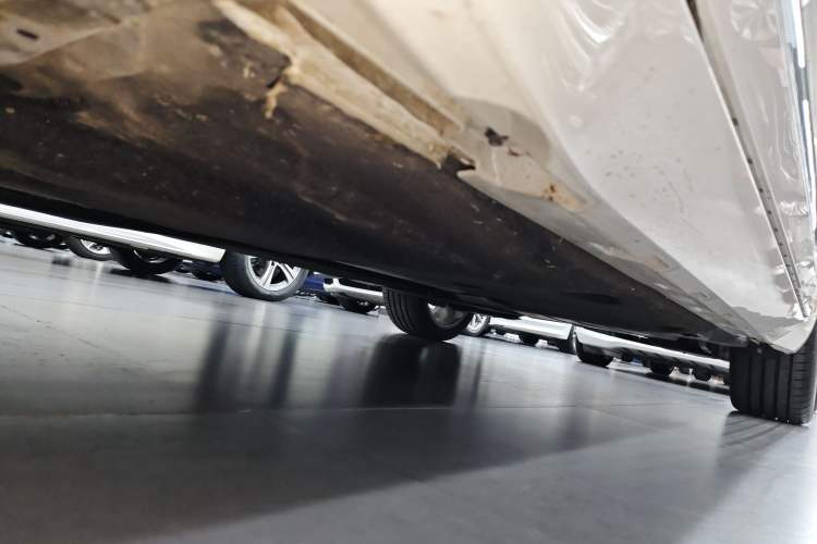 Used Volkswagen FAW-Volkswagen CC 2024 380TSI Striking Edition Chassis Front Left