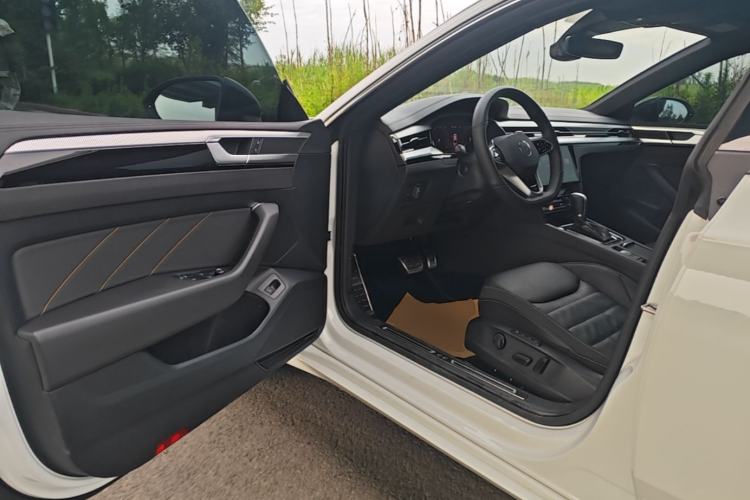 Used Volkswagen FAW-Volkswagen CC 2024 380TSI Striking All-Encompassing Edition Driver Seat