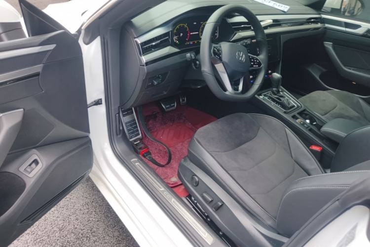 Used Volkswagen FAW-Volkswagen CC 2024 330TSI Ignite Edition Driver Seat