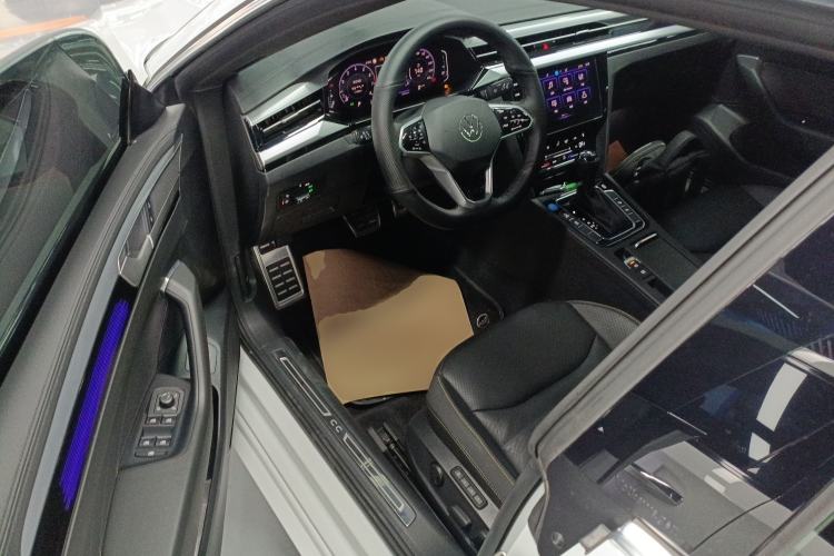 Used Volkswagen FAW-Volkswagen CC 2024 380TSI Striking Edition Driver Seat