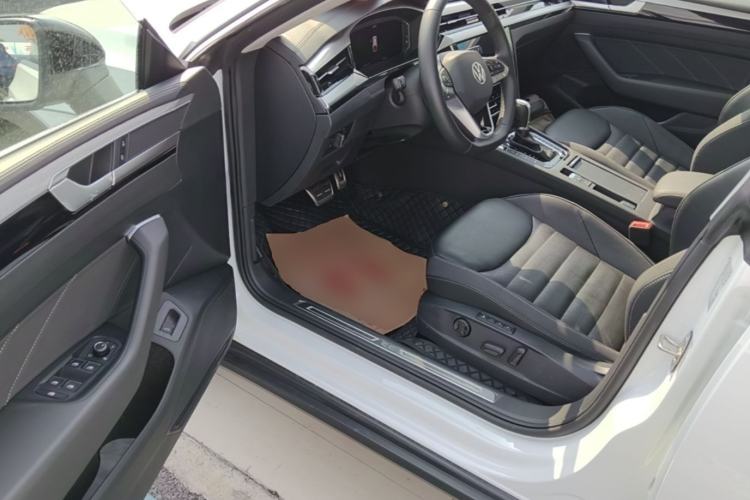 Used Volkswagen FAW-Volkswagen CC 2024 Estate Car 380TSI Hunter's Heart Edition Driver Seat