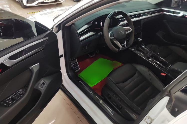 Used Volkswagen FAW-Volkswagen CC 2024 Estate Car 380TSI Hunter's Heart Edition Driver Seat