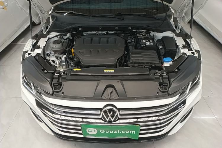 Used Volkswagen FAW-Volkswagen CC 2024 330TSI Spectacular All-inclusive Model Engine Bay