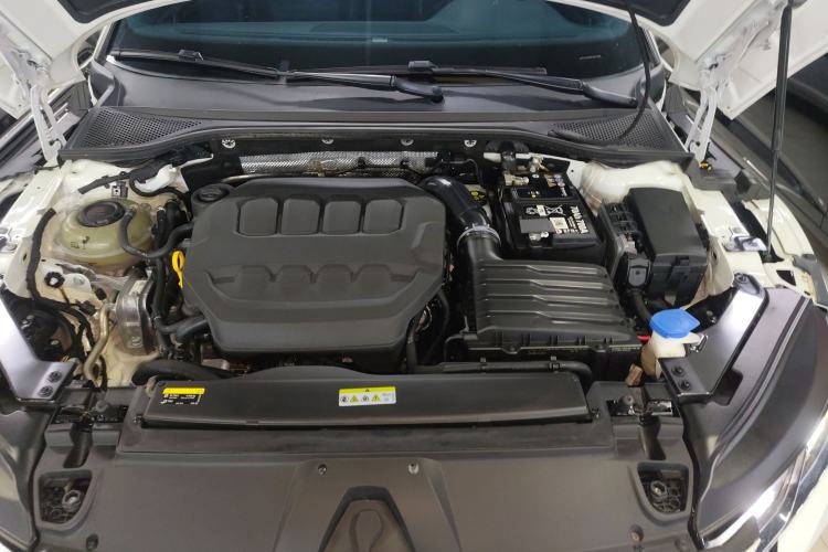 Used Volkswagen FAW-Volkswagen CC 2024 380TSI Striking Edition Engine Bay
