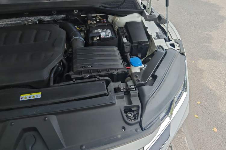 Used Volkswagen FAW-Volkswagen CC 2024 380TSI Striking Edition Engine Bay Left