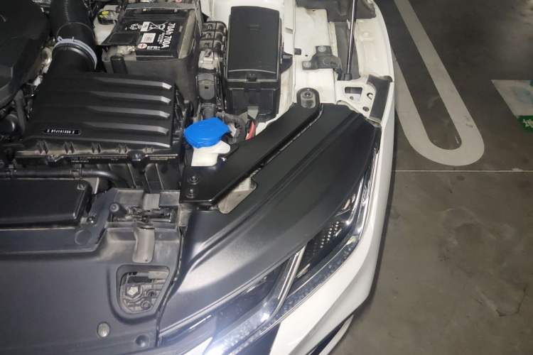 Used Volkswagen FAW-Volkswagen CC 2024 380TSI Striking Edition Engine Bay Left