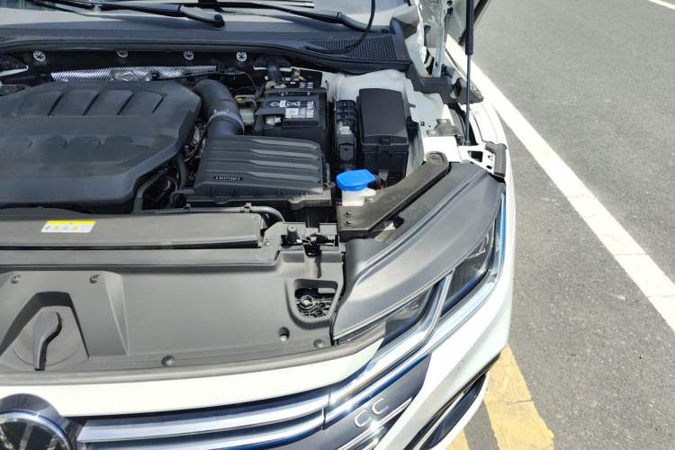 Used Volkswagen FAW-Volkswagen CC 2024 380TSI Striking All-Encompassing Edition Engine Bay Left