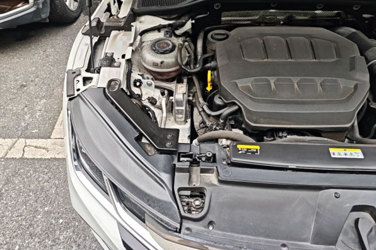 Used Volkswagen FAW-Volkswagen CC 2024 380TSI Striking Edition Engine Bay Right