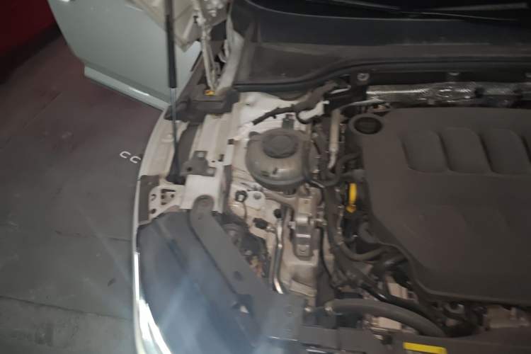 Used Volkswagen FAW-Volkswagen CC 2024 380TSI Striking All-Encompassing Edition Engine Bay Right