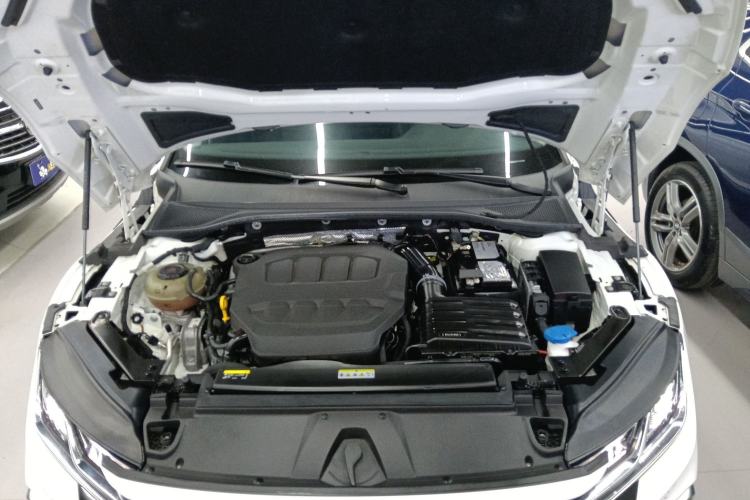 Used Volkswagen FAW-Volkswagen CC 2024 Estate Car 380TSI Hunter's Heart Edition Engine Bay