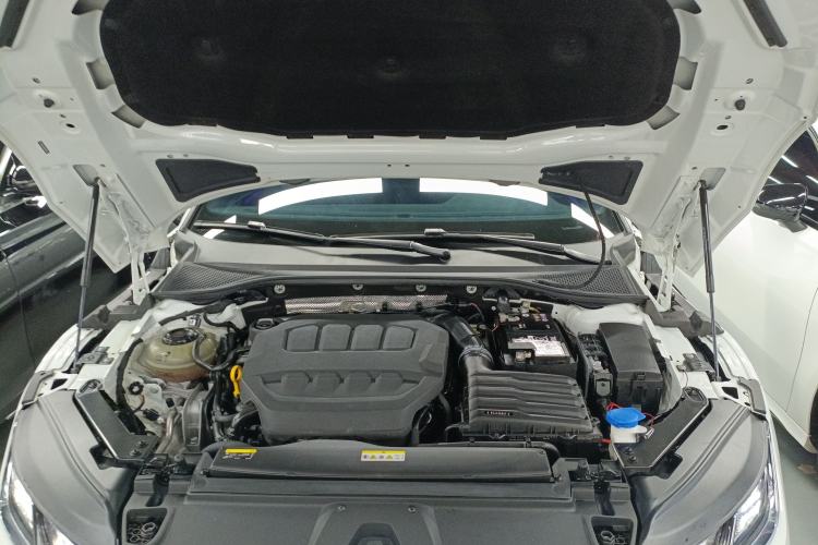 Used Volkswagen FAW-Volkswagen CC 2024 380TSI Striking Edition Engine Bay