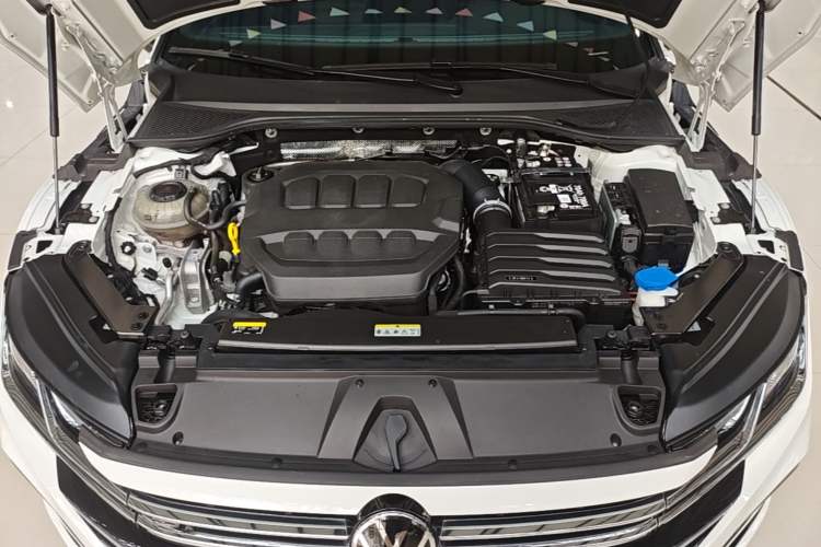 Used Volkswagen FAW-Volkswagen CC 2024 380TSI Striking All-Encompassing Edition Engine Bay