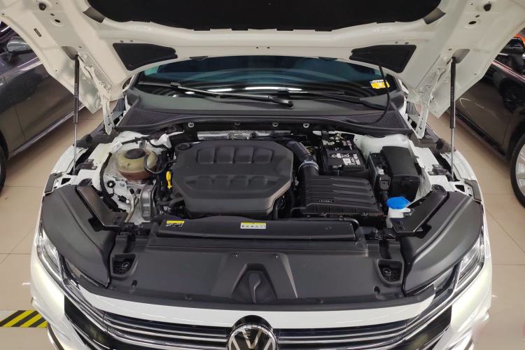Used Volkswagen FAW-Volkswagen CC 2024 Estate Car 380TSI Hunter's Heart Edition Engine Bay
