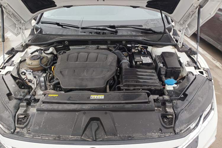 Used Volkswagen FAW-Volkswagen CC 2024 Estate Car 380TSI Hunter's Heart Edition Engine Bay