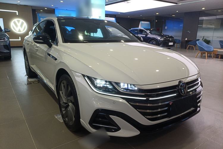 Used Volkswagen FAW-Volkswagen CC 2024 380TSI Striking Edition Exterior 2